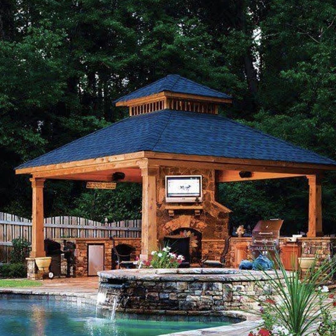 Executive Double-Cap Gazebo