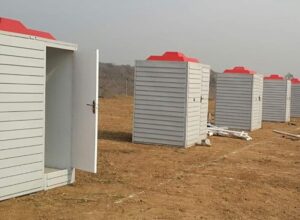 Executive Washroom (WR-503)